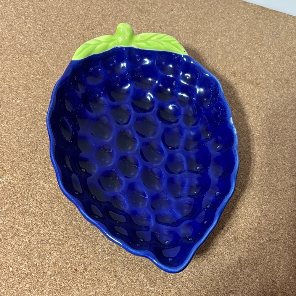 3/$15 Casa Moderna Blue Green Leaf-Shaped Grape Dish 6.5x4.5” Relish Candy